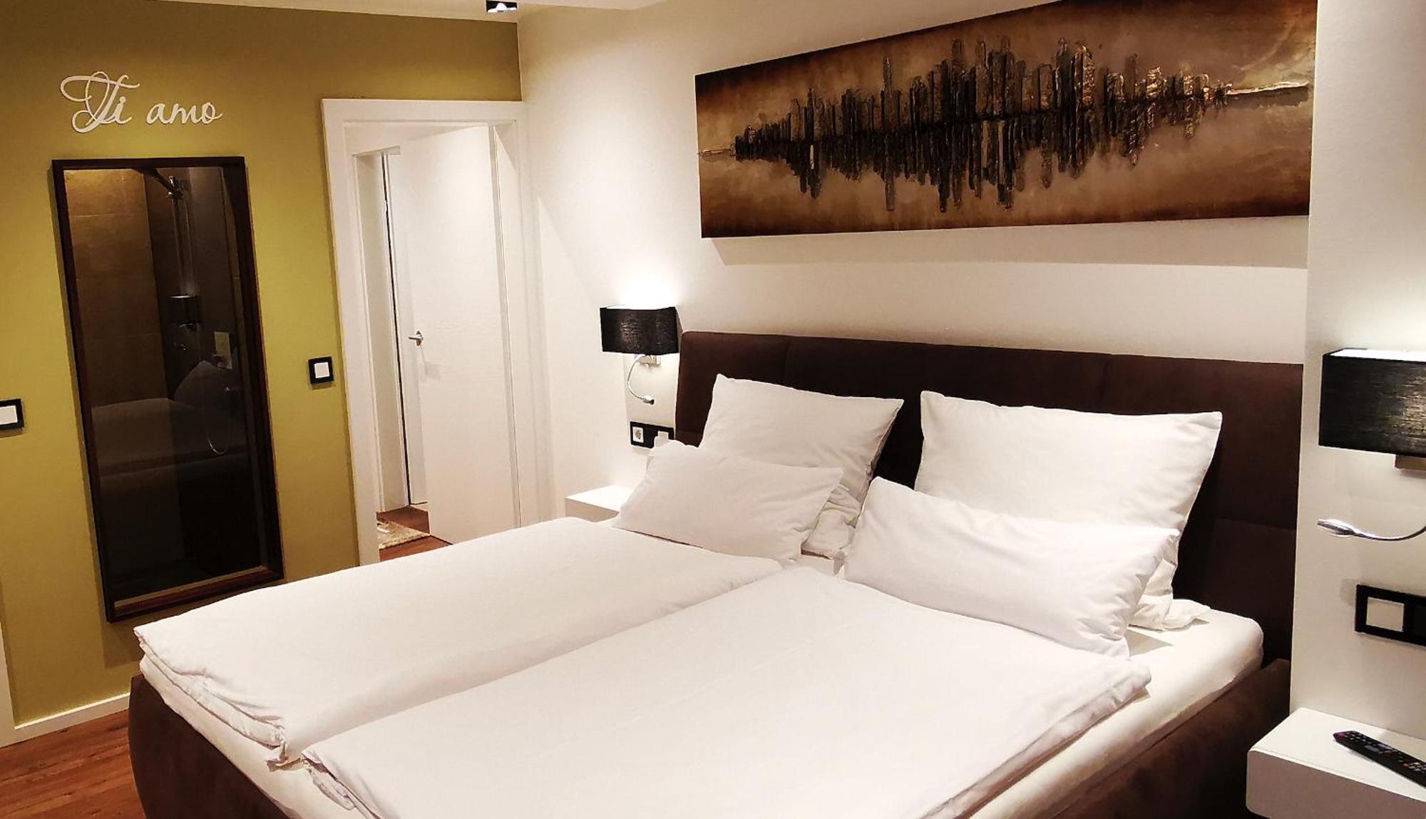 לינץ Luxor City Apartments מראה חיצוני תמונה