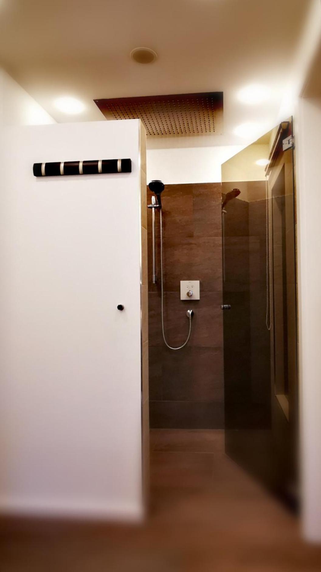 לינץ Luxor City Apartments מראה חיצוני תמונה