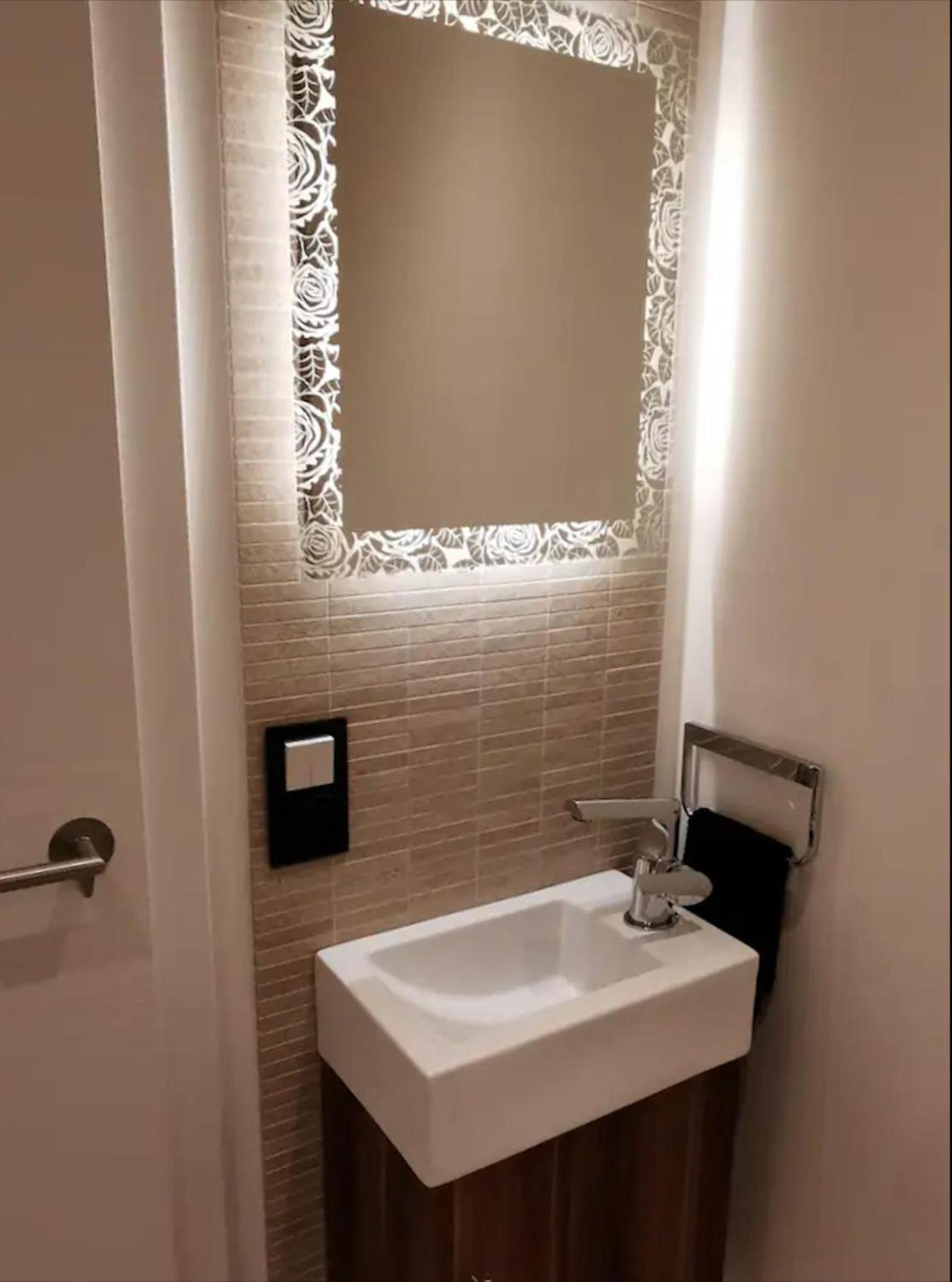 לינץ Luxor City Apartments מראה חיצוני תמונה