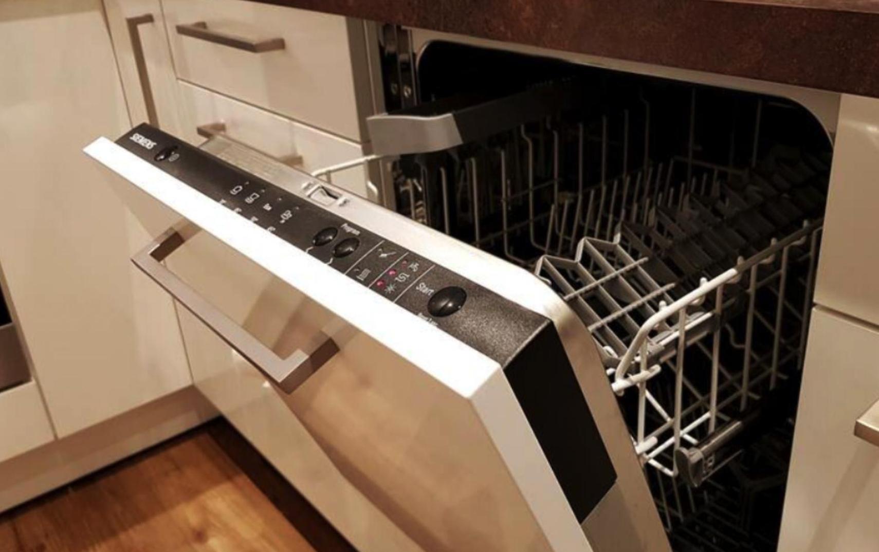 לינץ Luxor City Apartments מראה חיצוני תמונה