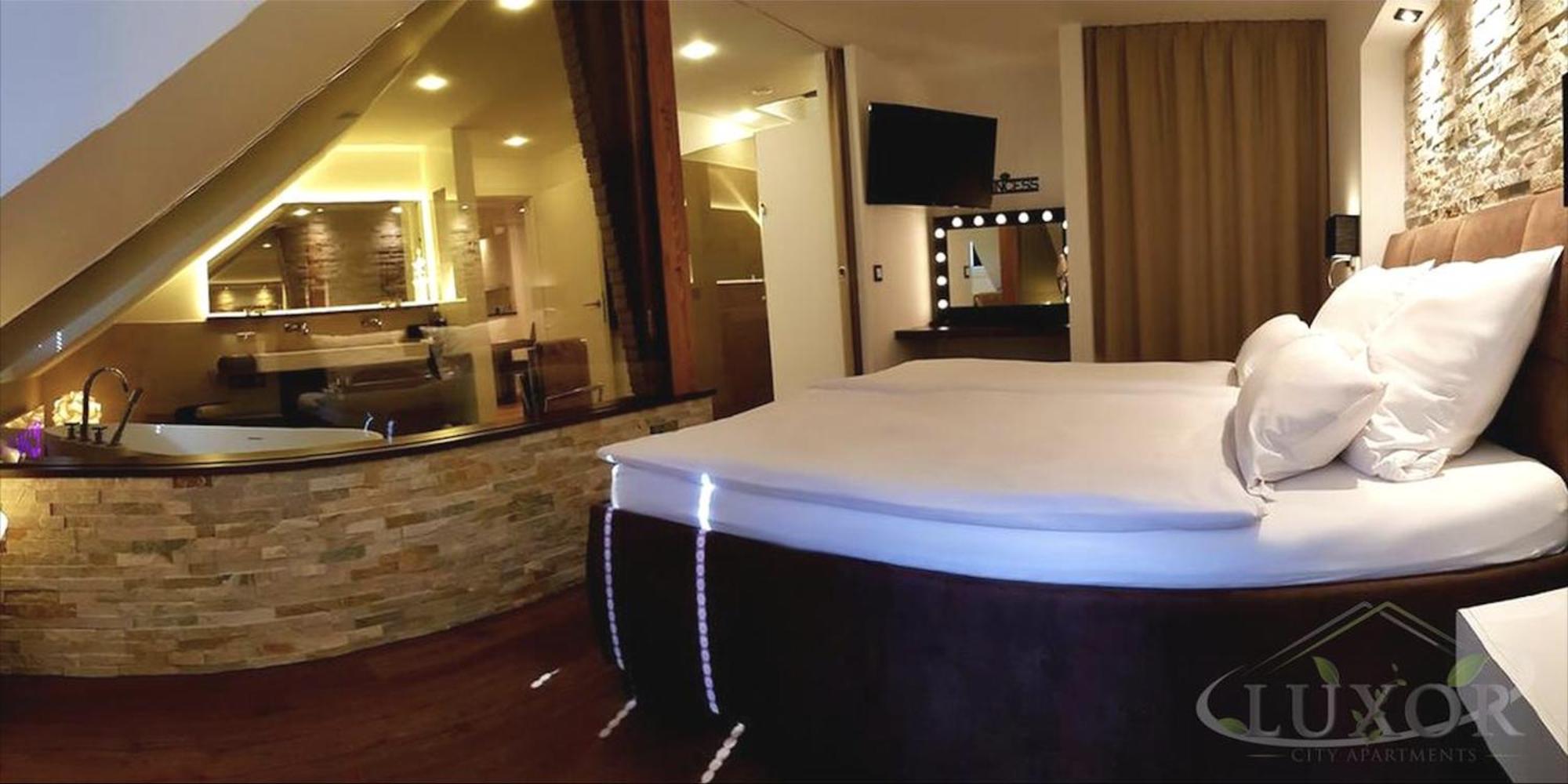 לינץ Luxor City Apartments מראה חיצוני תמונה