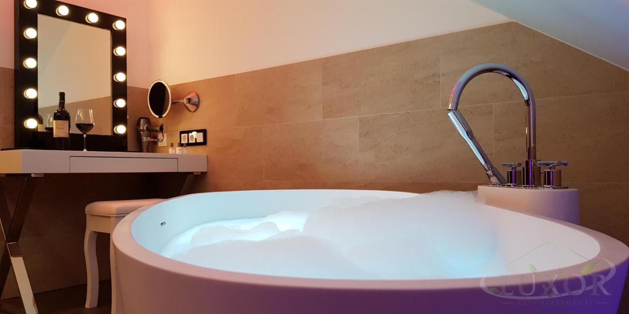 לינץ Luxor City Apartments מראה חיצוני תמונה