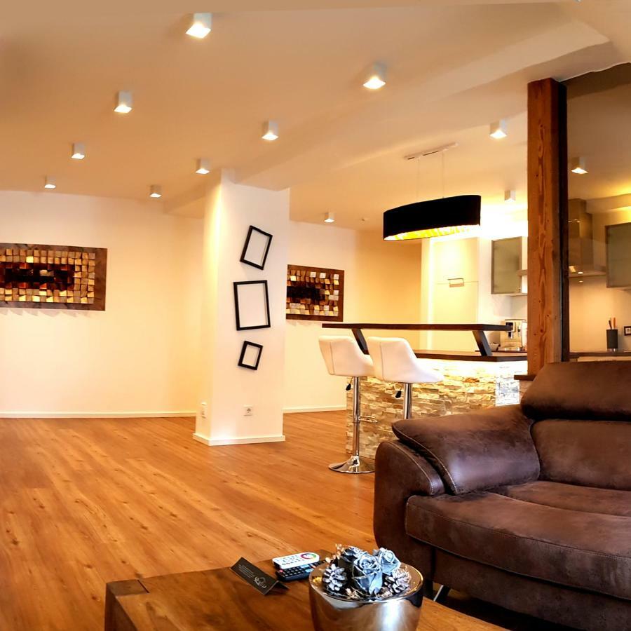 לינץ Luxor City Apartments מראה חיצוני תמונה